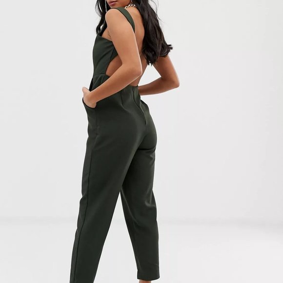 🌻Host Pick🌻NWOT ASOS Petite Olive Backless Cropped Legs Jumpsuit With Gold Bar - Picture 3 of 6